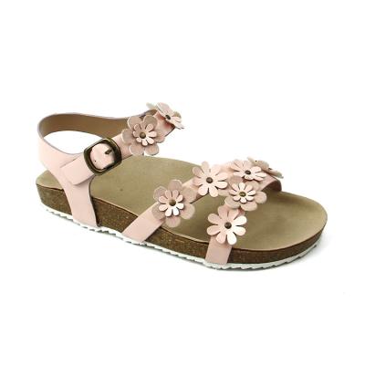 China Lightweight Custom Designer Fashionable Girls Love Cute Outdoor Flat Sandals For Kids for sale