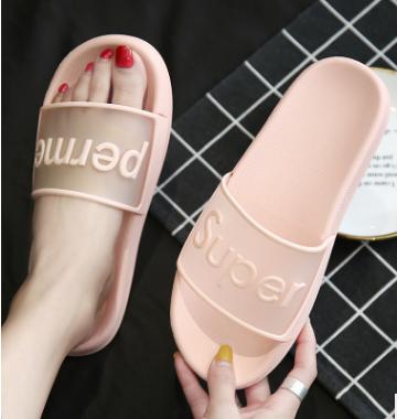 China Fashion Trend Ready Stock Comfortable Clear Flat Comfortable Slippers For Women Ladies for sale