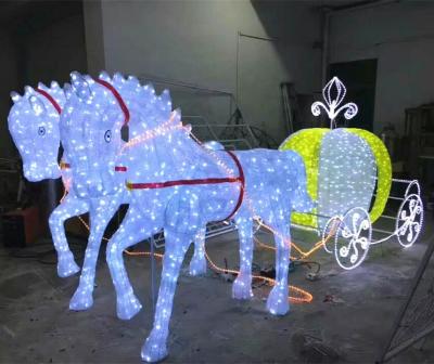 China Street Christmas Horse Carriage Decorations for sale