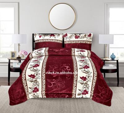 China Embossed King 2019 New And Printed Flannel Sherpa Comforter Set for sale