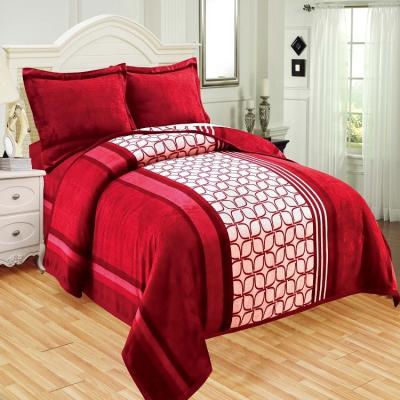 China European and American style 3d custom color embossed printed flannel fleece throw plush blanket with two pillow cases for sale