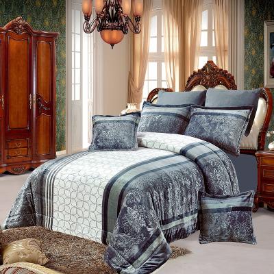 China Luxury anti-pilling print design and plaid 3d design embossed flannel quilt and sherpa fleece set for sale