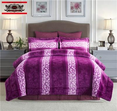 China Disposable Luxury Home Textile 3D Embossed Flannel Sherpa Bed Sheet / Comforter Bedding 3pcs Set for sale