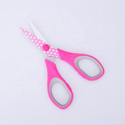 China Eco-Friendly Color And Plastic Handle Better Blade Right Handed Printing Scissors For Kids for sale