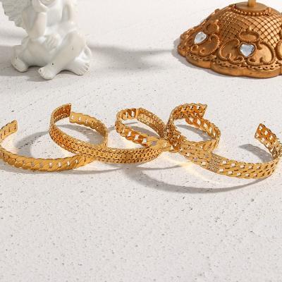 China Vintage Multilayer Zircon Paved Hollow Out Women's Designer Chain Cuff Stainless Steel Open Bracelets 18K Gold Plated for sale