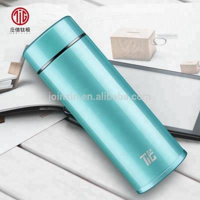 China Sustainable Portable Titanium Coffee Thermos Sports Drinking Bottles For Hiking And Camping for sale