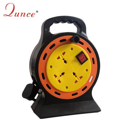 China Multifunction 10m Home Appliance Fabricate Extension Cable Reel Portable Small Retractable Cable Reel With Switch for sale