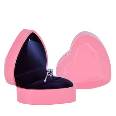 China Recycled Materials Factory Wholesale Direct Sale Accept Customized Box Logo Design Heart Shaped Jewelry for sale