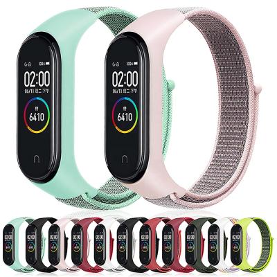 China High Quality Nylon Watchband Strap Watch Wrist Band Strap Buckle For Xiao MI band4 for sale