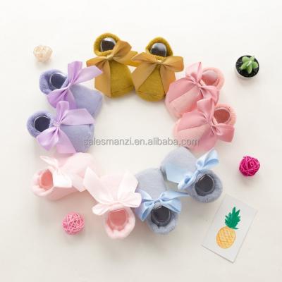 China MANZI wholesale breathable fashional winter newborn cute cotton baby socks bow for sale