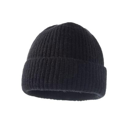 China COMMON High Quality Winter Solid Color Striped Cap Outdoor Fashion Braided Warm Warm Men And Women Wool Knitted Hats for sale