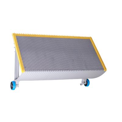 China Original Traditional Escalator Step Spare Part 1000MM Step Aluminum With Yellow Boundary Strip For Supermarket for sale