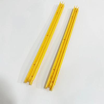 中国 L47332130A L47332130B Traditional Escalator Step Barrier Strip 販売のため