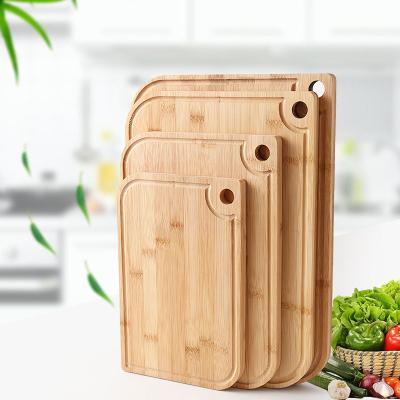 China Large Sustainable Multifunctional Natural Organic Bamboo Kitchen Cutting Board for sale