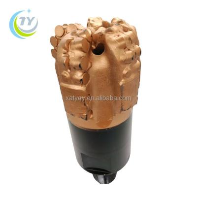 China Deep well buck /Famale 5 blades pdc drilling bits for oil well drilling for sale