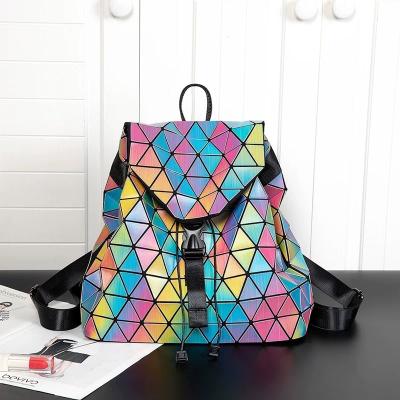 China Wholesale Summer Waterproof Bula Shape PVC Gradient Luxury High Quality Instant Reflective Triangle Rainbow Geometric Reflective Backpack for sale