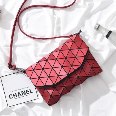 China Multifunctional High Quality Fashion Elegant Cheap Cross - Body Messenger Bag Geometric Folding Shoulder Bag With PU Strap for sale