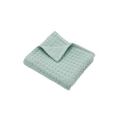 China Sustainable Absorbent Household Wash Towel Soft Breathable Fine Fiber Waffle Towel for sale