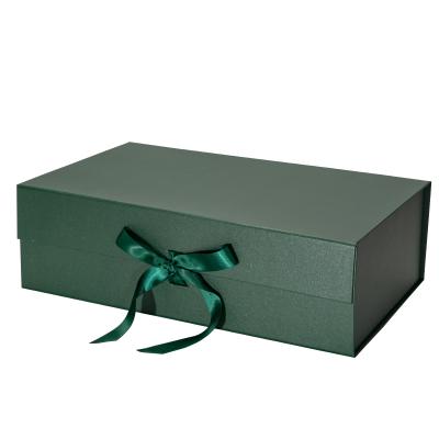 China Recyclable in 35*23*11cm stocked green paper christmas gift box wrapping caixa de presente birthday holiday party cajas de regalo for sale