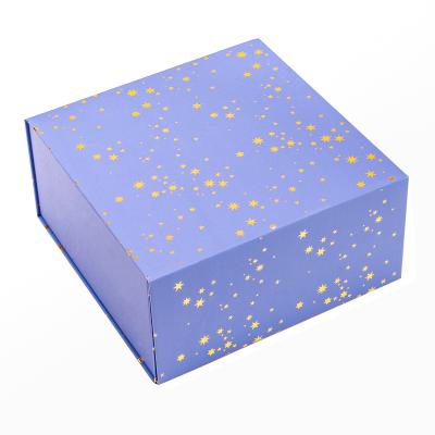 China Dropshipping Recyclable Gold Foil Stars Design Gift Box 8*8*4inch Foldable Rectangular Circular Prezent Box Pudelko Na for sale