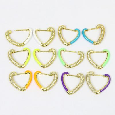 China Environmental Friendly Enamel Stud Earrings Summer Colors Jewelry Wholesale Heart Stud Earrings Jewelry Accessories Rainbow For Women 51507 for sale