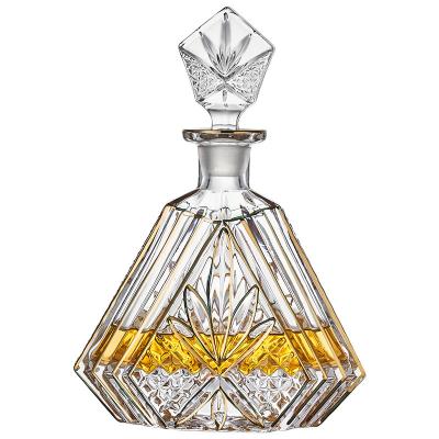 China Customizable High Quality Viable Gold Whiskey Decanter Crystal Cheap Whiskey Decanter Set Wholesale for sale