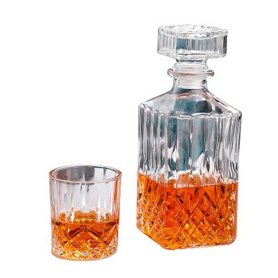 China Popular Amazon Factory Outlet Viable Qualified Glass Wine Whiskey Decanter Set for sale