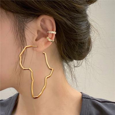 China Amazon FASHION Hot Selling Creative Oversized 2022 Exaggerated Gold Plated Metal Cavity Africa Map Circle Earrings For Unisex for sale