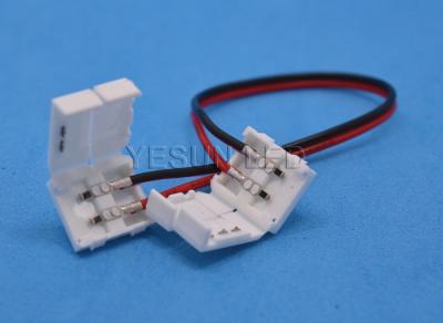 China Conector llevado flexible 8m m, tira llevada de la luz de tira de SMD 5050 para pelar el conector en venta