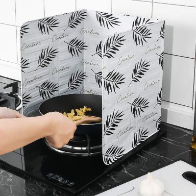 China Home Kitchen Accessories Aluminum Foil Oil Splatter Guard Plate Gas Stove Splatter Proof Viable Screen Partition Cooking Tools Instruments 1pc for sale