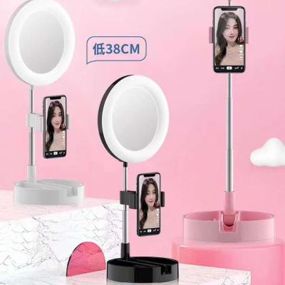 China Mini Plastic Extendable Selfie Light on Table for sale