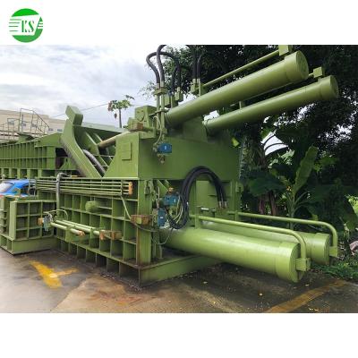 China machinery & 400T Material Scrap Metal Scrap Recycling Baler Machine , Horizontal Hydraulic Scrap Baler Machine for sale