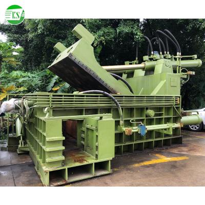 China machinery & 400T Material Baler Scrap Metal Scrap Recycling Baler Machine , Horizontal Hydraulic Scrap Iron Metal Compress Baler for sale