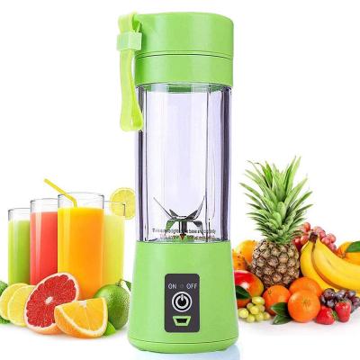 China 2021 USB Rechargeable In Stock Size Wholesale Personal Smoothie Mini Blender Usb Portable Juice Rechargeable Blender for sale