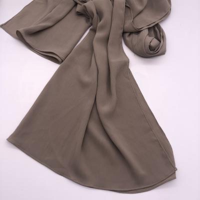 China Antistatic UV Protection Polyester Satin Like Luxury Women Scarf For Summer for sale