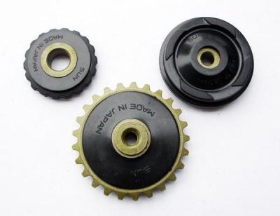 China Black Steel Metal Best Price Rubber Material Oil Pump Gear Guide Roller Motorcycles Parts Roller Set for sale