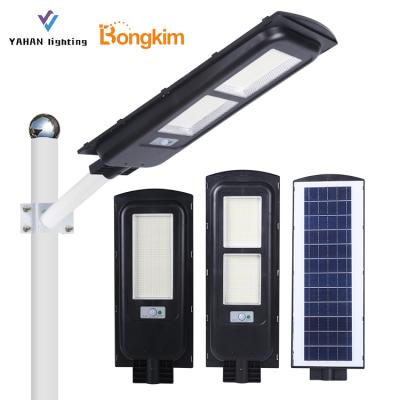 China ROAD Quality Assurance Stadium Outdoor IP65 ABS Waterproof 50 100 200 300 W Integrated All In One Solar LED Street Light for sale