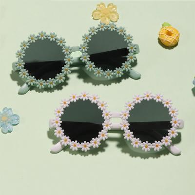 China Round Cute Children Flower Sunglasses Children Comfortable Luminous Eyewear Round Frame Flower Sunglasses for sale