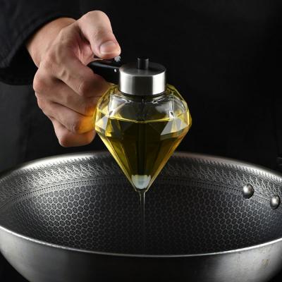 China Good quality sustainable factory appearance luxurious frying oil dispenser for storage for sale