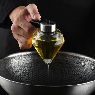 China Contemporary Hot Sale Kitchen Use Cooking Oil Dispenser For Thinner Liquid for sale