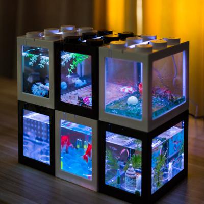 China Viable Mini Aquarium Fish Tank Remote Control Lamp USB Connection LED Building Block Transparent Creative Tabletop Fish Tank Best for sale