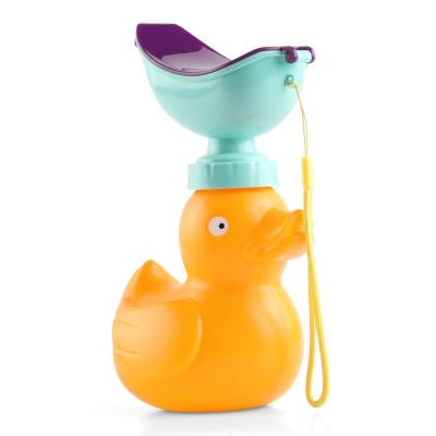 China Modern Wholesale Outdoor Toys Stress Reliever Restless Adult Toys Kids Urinal 600ml Portable Urinal for sale