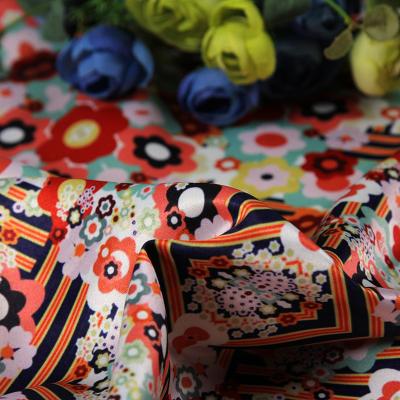 China Soft Polyester Color Printed Fabric Dress Fabric Manufacturer Direct Selling for sale