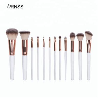 China Angular blush 2018 custom logo flat brush style makeup wholesale white set brush new makeup tools for sale