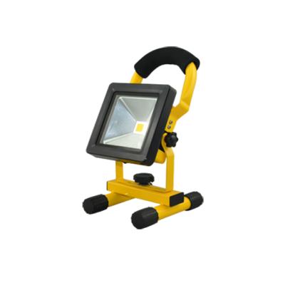 China OUTDOOR rechargeable led floodlight with rechargeable lithium battery and aluminum body for sale