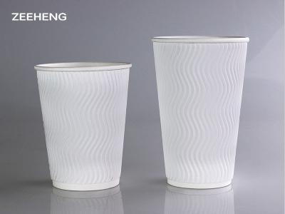 Chine Plateaux en plastique de transporteur de tasse de boursouflure blanche pour le certificat de FDA de deux tasses de café à vendre