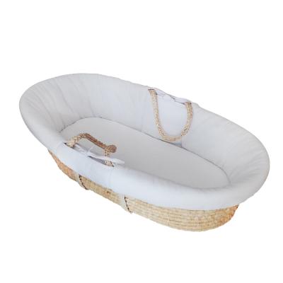 China Eco-friendly and free of harmful substances corn woven rope baby crib bed, portable rattan baby cribs bed in, baby moses basket moses basket in baby cribs for sale