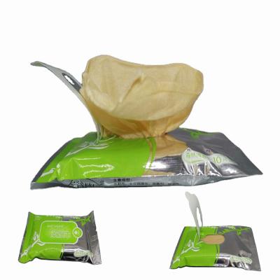 Cina Cleaning Biodegradable Bamboo Cloths for Baby Skin Cleansing Disposable Bamboo Baby Wipes Purified Pure Water in vendita