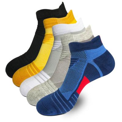 China Athletic Custom Socks Sports White Running Socks Mens Unisex Socks Sports Ankle For Men for sale