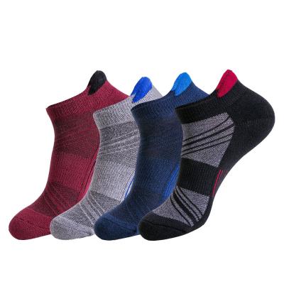 China Running Sporty Ankle Socks Men Sports Nylon Socks for sale